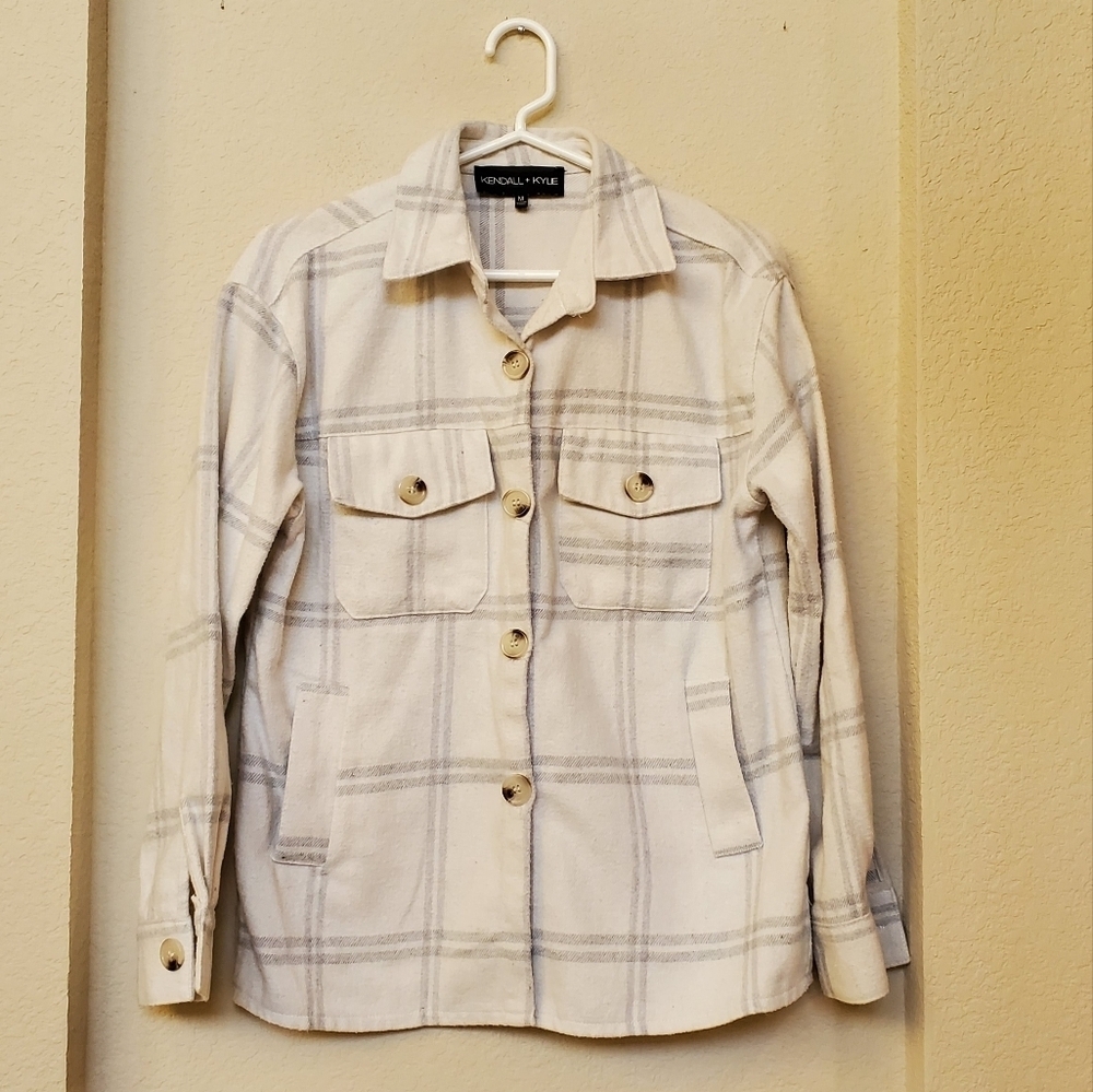 Kendall and Kylie shacket.  Size M